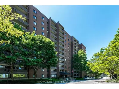 1100 AMBLESIDE Drive 714, Woodroffe, ON K2B 8G6