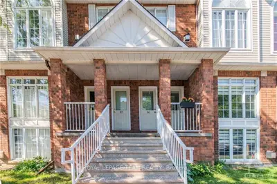94 Briston, Hunt Club - South Keys And Area, On K1g 5p6