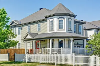 133 SUNSHINE Crescent, Orleans - Cumberland and Area, ON K4A 0V3