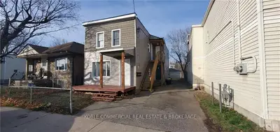 205 ETHEL Street, Vanier and Kingsview Park, ON K1L 5X1