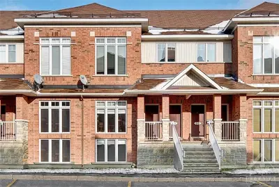 1512 WALKLEY Road 92, Hunt Club - South Keys and Area, ON K1V 2G5