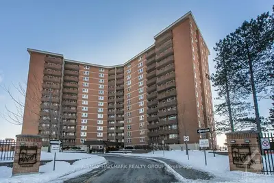 2000 Jasmine Crescent 415, Beacon Hill North - South and Area, ON K1J 8K4