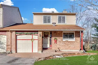 1085 AVIGNON Court, Orleans - Convent Glen and Area, ON K1C 4N4