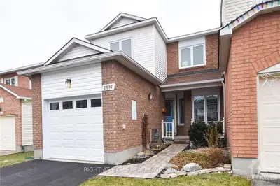 2097 LAUZON Street, Orleans - Cumberland and Area, ON K4A 3K9
