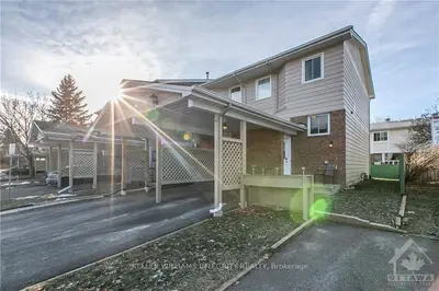 24 STAMFORD, Hunt Club - South Keys and Area, ON K1T 3J3