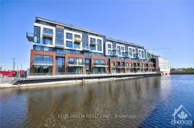 320 Miwate 104, West Centre Town, On K1r 6k8