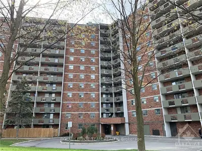 3360 PAUL ANKA Drive 216, Hunt Club - Windsor Park Village and Area, ON K1V 8T9