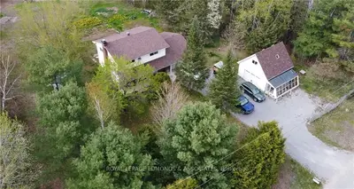 1292 GREEN LAKE Road, North Algona Wilberforce, ON K8A 6W5