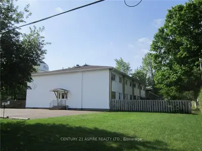 378 Morris Street, Pembroke, On K8a 2l9