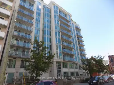 138 SOMERSET Street W 909, Ottawa Centre, ON K2P 0A3