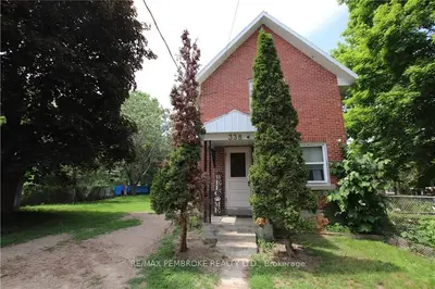 338 DOMINION Street, Pembroke, ON K8A 4W2