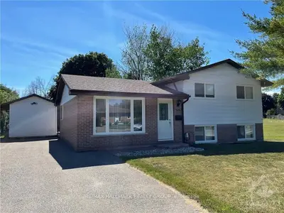 1404 WINDSOR Drive, Brockville, ON K6V 5X4