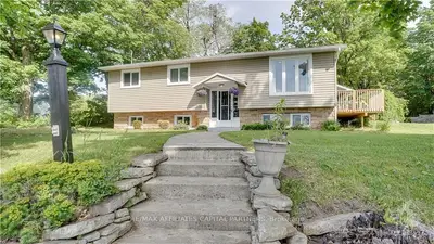 5541 MITCH OWENS Road, Blossom Park - Airport and Area, ON K1X 1C2