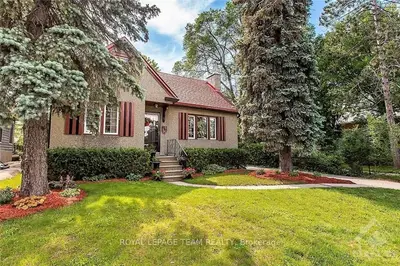 480 Fraser Avenue, Carlingwood - Westboro And Area, On K2a 2r2