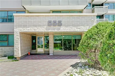 555 BRITTANY Drive 1210, Manor Park - Cardinal Glen and Area, ON K1K 4C5