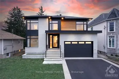 1888 Kingsdale Avenue, Blossom Park - Airport And Area, On K1t 1j1