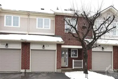 116 STONEBRIAR Drive, South of Baseline to Knoxdale, ON K2G 5Y1