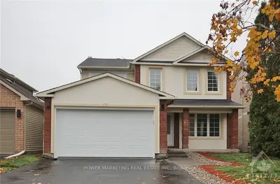 71 TOPLEY Crescent, Hunt Club - South Keys and Area, ON K1G 4M7