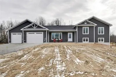 10284 HYNDMAN Road, North Dundas, ON K0E 1S0