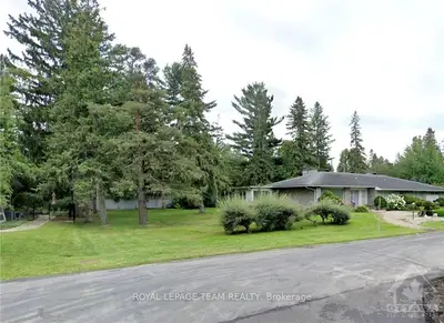 310 Roger Road, Alta Vista And Area, On K1h 5c4