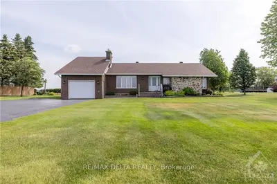 4369 County Rd 9 Road, The Nation, On K0c 2b0