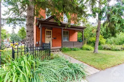 49 CONCORD Street N, Glebe - Ottawa East and Area, ON K1S 0Y5