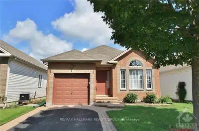 70 DENTON Way, Orleans - Cumberland and Area, ON K4A 5C3