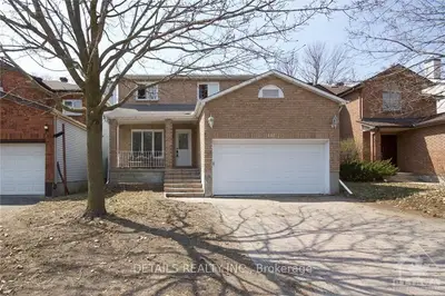 150 TWYFORD Street, Hunt Club - Windsor Park Village and Area, ON K1V 0V7