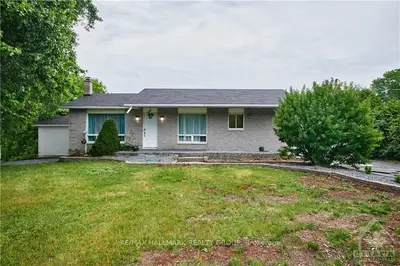 3441 CHAMPLAIN Street, Clarence-Rockland, ON K0A 1E0