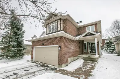 77 KIMBERWICK Crescent, Hunt Club - Windsor Park Village and Area, ON K1V 0W7
