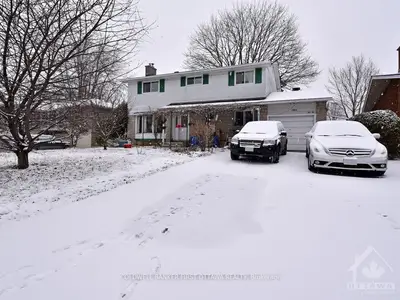 2061 BALHARRIE Avenue, Elmvale Acres and Area, ON K1G 1G2