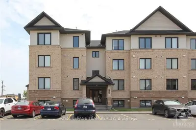 105 BLUESTONE 1, Orleans - Cumberland and Area, ON K4A 0M5