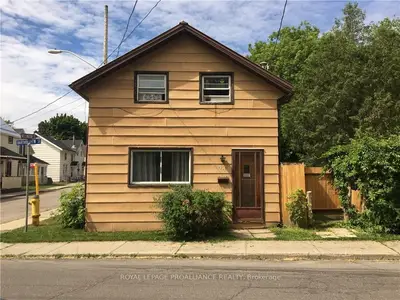44 BARTHOLOMEW Street, Brockville, ON K6V 2R6