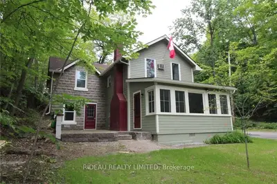 1759 Opinicon Road, Rideau Lakes, ON K0G 1E0