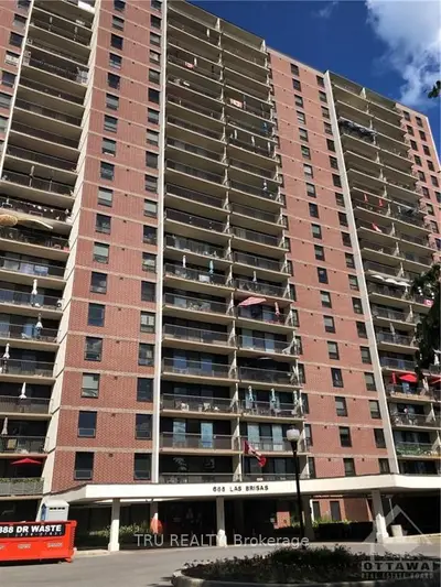 665 BATHGATE Drive 301, Overbrook - Castleheights and Area, ON K1K 3Y4