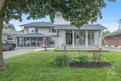 697 WESTON Drive, Elmvale Acres and Area, ON K1G 1V7