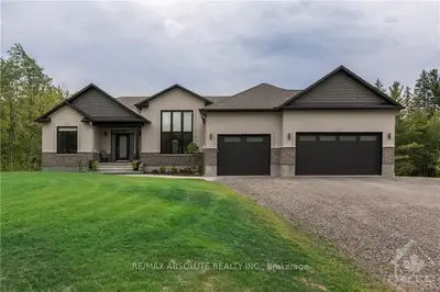 124 MANION Road, Carp - Huntley Ward, ON K0A 1L0