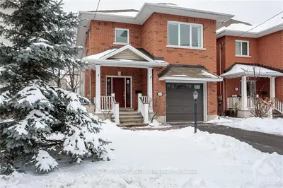 674B EDISON Avenue, Carlingwood - Westboro and Area, ON K2A 1W1