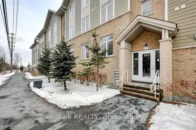 841 BLACKCOMB C, Elmvale Acres and Area, ON K1G 4E4
