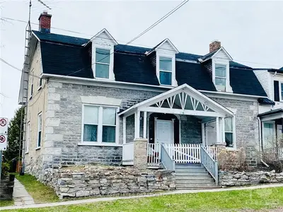 56 GEORGE Street, Lanark Highlands, ON K0G 1K0