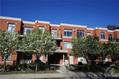 950 MARGUERITE Avenue 212, Overbrook - Castleheights and Area, ON K1K 1L1