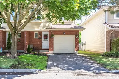 308 VALADE Crescent, Orleans - Cumberland and Area, ON K4A 2X4