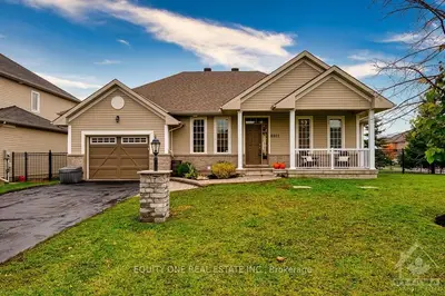 6911 MARY ANNE Drive, Greely - Metcalfe - Osgoode - Vernon and Area, ON K4P 0C1