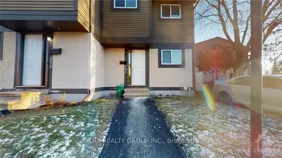 2650 PIMLICO Crescent, Blossom Park - Airport and Area, ON K1T 2A8