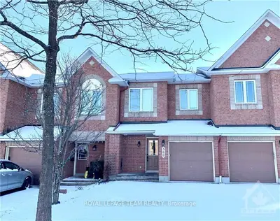 389 BRECKENRIDGE Crescent, Kanata, ON K2W 1J1
