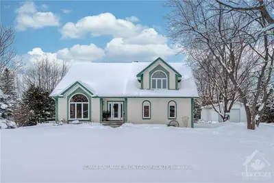 2660 DENISE Avenue, Orleans - Cumberland and Area, ON K4B 1J8