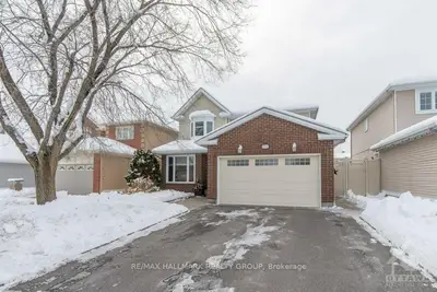 1754 HUNTERS RUN Drive, Orleans - Convent Glen and Area, ON K1C 6W5