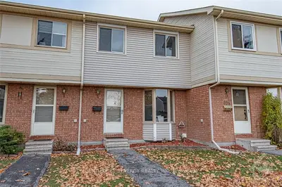 996 COOKSHIRE Crescent, Orleans - Cumberland and Area, ON K4A 3K3