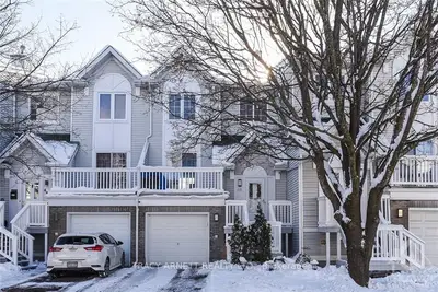 68 Castlegreen, Hunt Club - South Keys And Area, On K1t 3n3