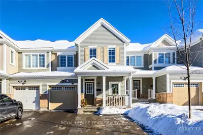 921 FAMEFLOWER Street, Barrhaven, ON K2J 6H4